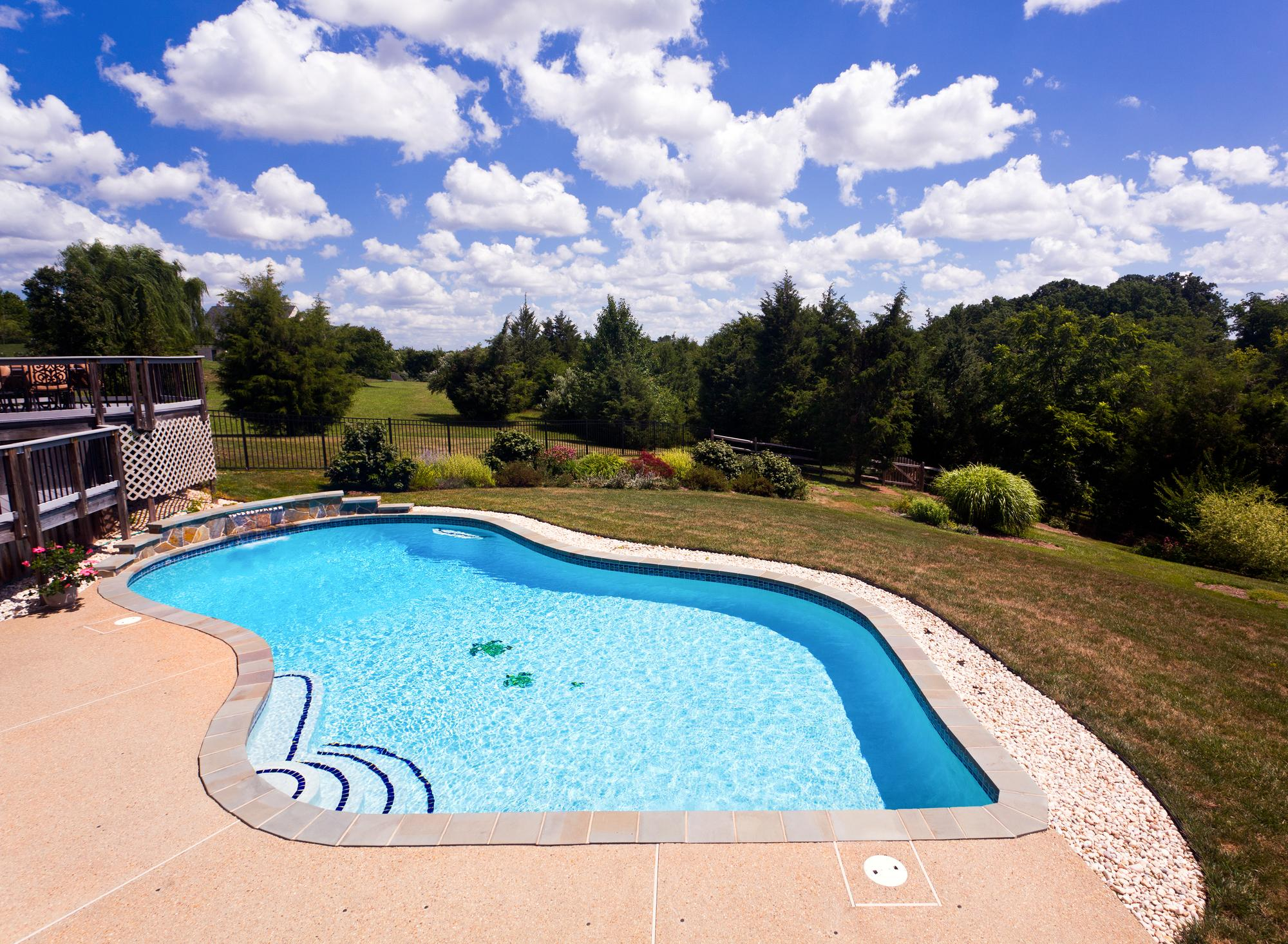 How to Transition from a 9-to-5 Job to Pool Route Ownership