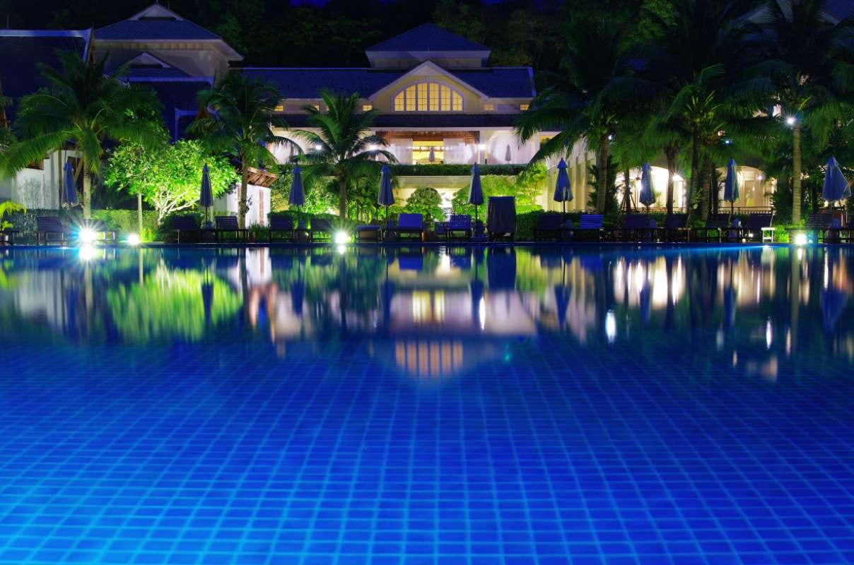 Becoming an Industry Thought Leader in Local Pool Maintenance — pool service business insights