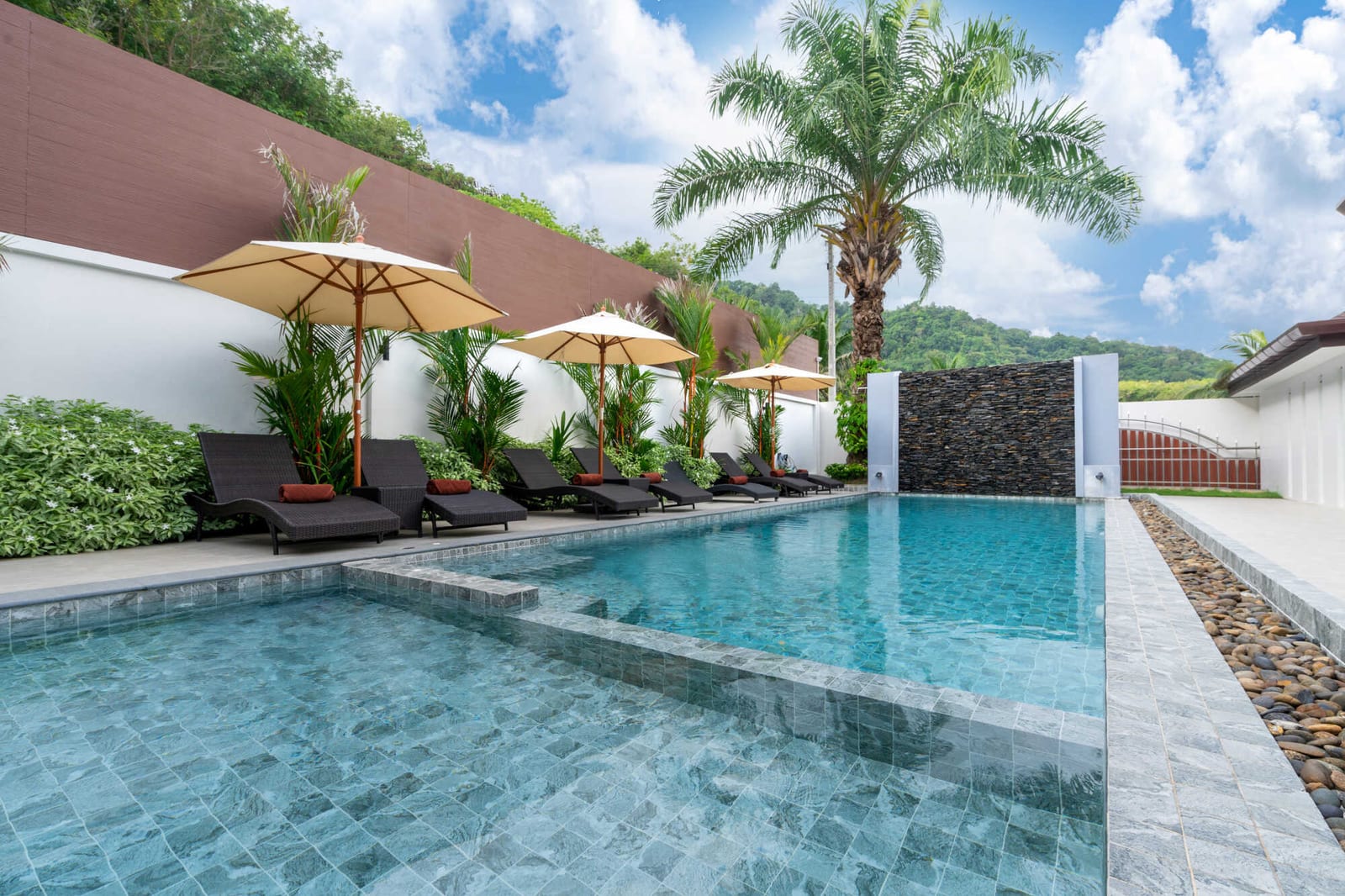 Cross-Promoting with Local Gyms, Spas, and Resorts for More Clients — pool service business insights
