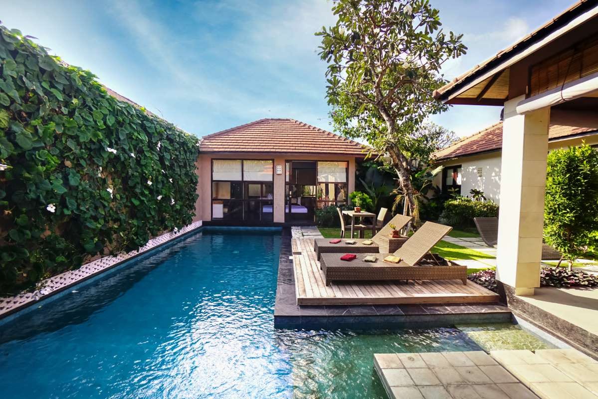 Eco-Friendly Options for Pool Surfaces: Pebble, Aggregate, and More — pool service business insights