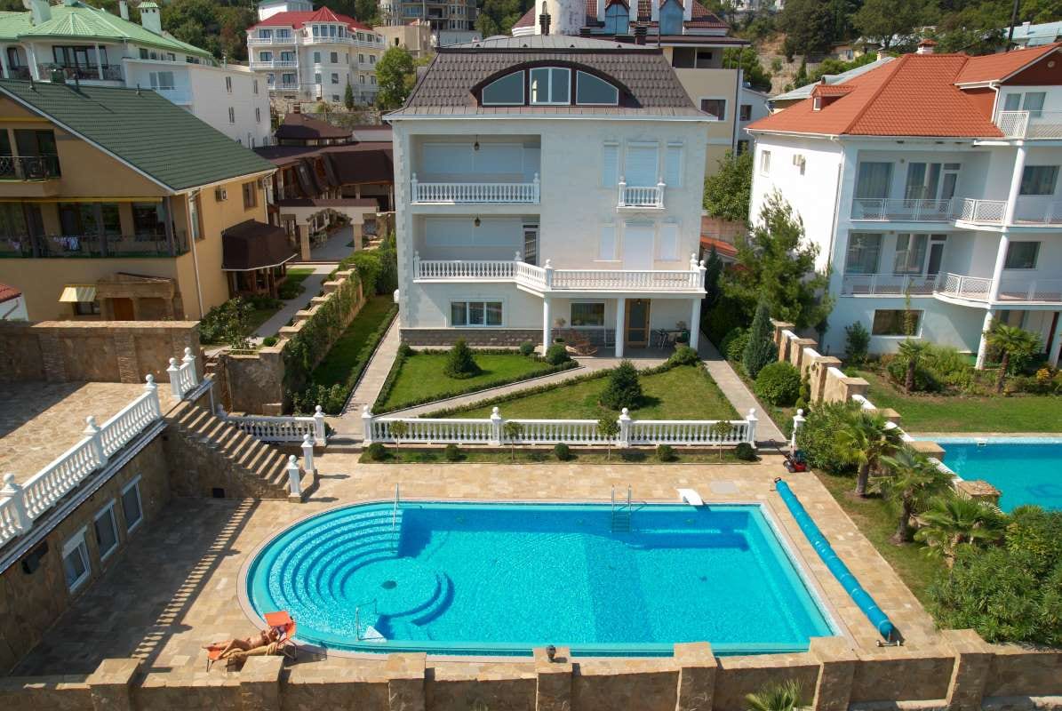 End-of-Season Checklist for Pool Pros in Santa Rosa, California — pool service business insights
