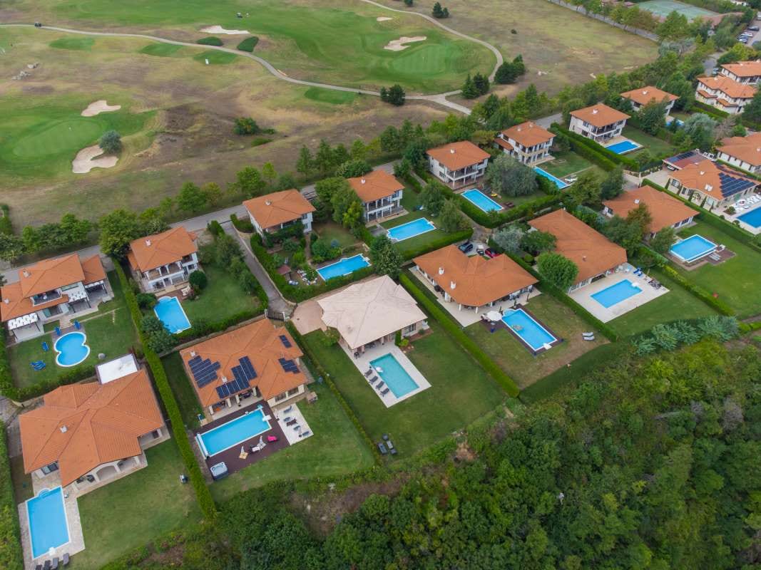 Finding Local Partners in Arizona for Cross-Promotional Deals — pool service business insights