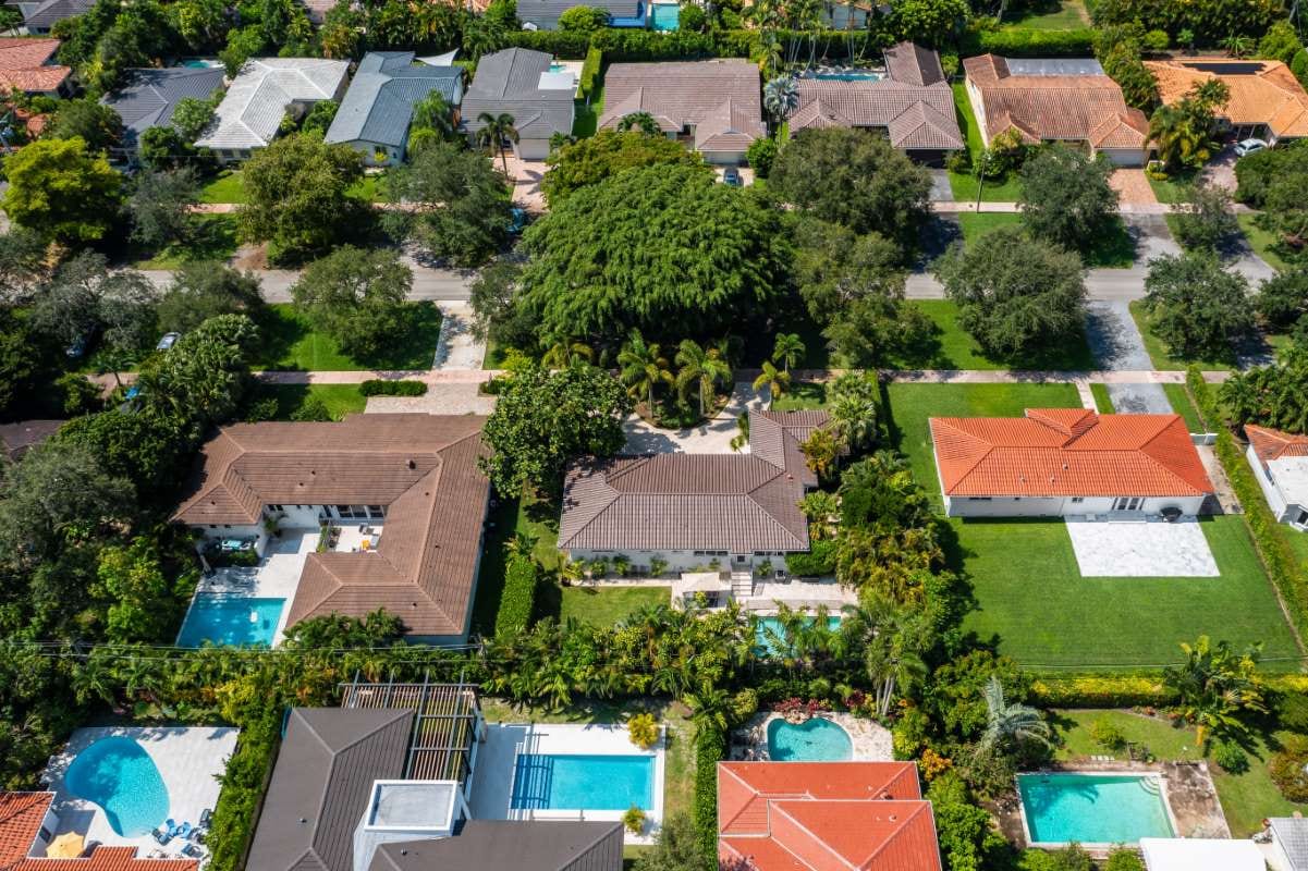 Growth Tactics for Pool Companies in Boynton Beach, Florida — pool service business insights