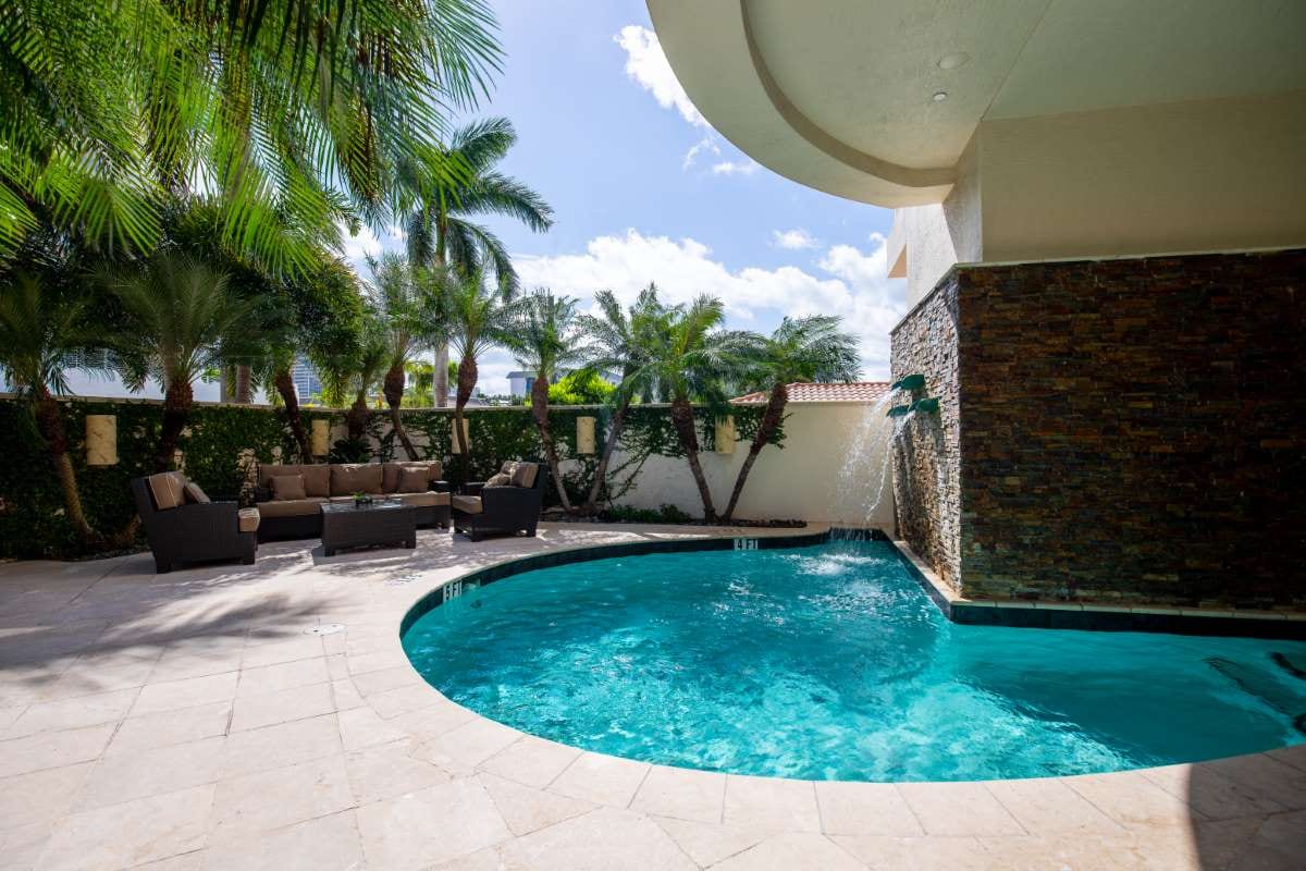 Homeowner Pool Education: What Homeowners Expect Today — pool service business insights