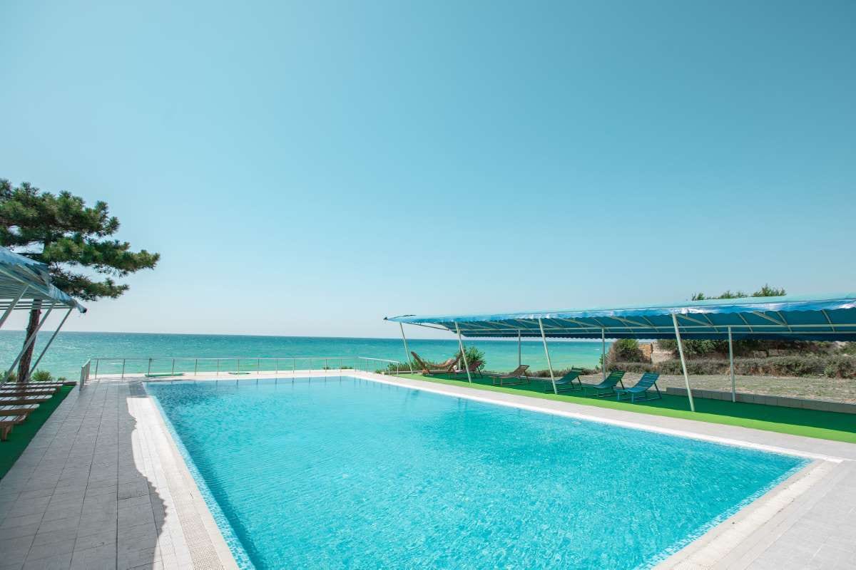 How Homeowners Accidentally Damage Their Pool Equipment — pool service business insights
