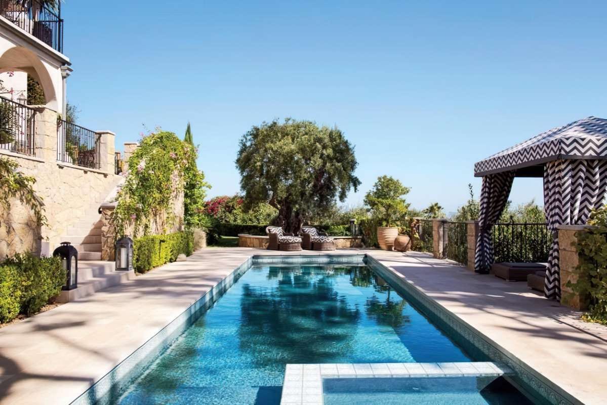 How to Handle Growth and Expansion in the Pool Route Business — pool service business insights