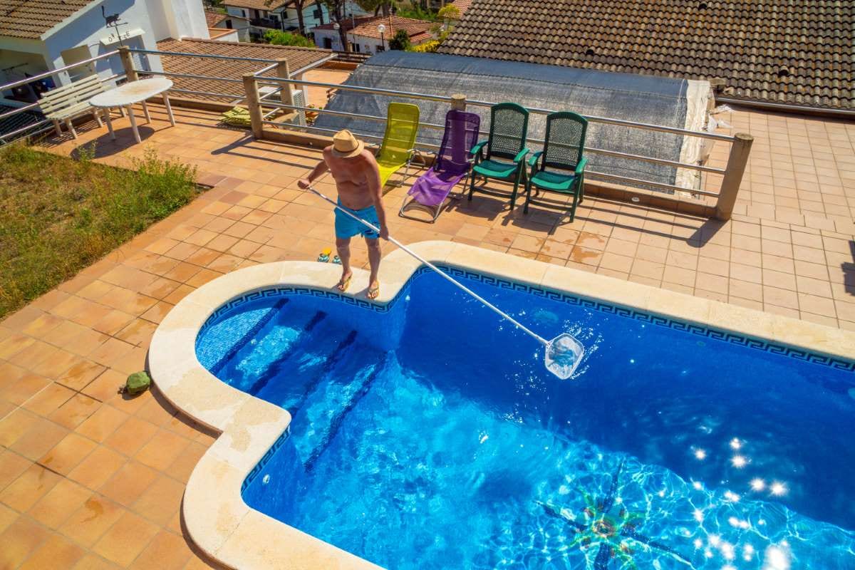 How to Handle Multi-Home Clients in Casa Grande, Arizona — pool service business insights