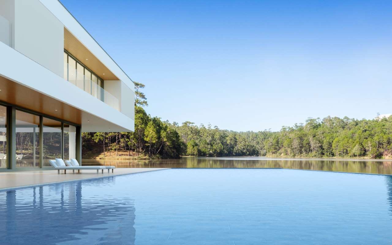 How to Know When It’s Time to Upgrade an Old Filter System — pool service business insights