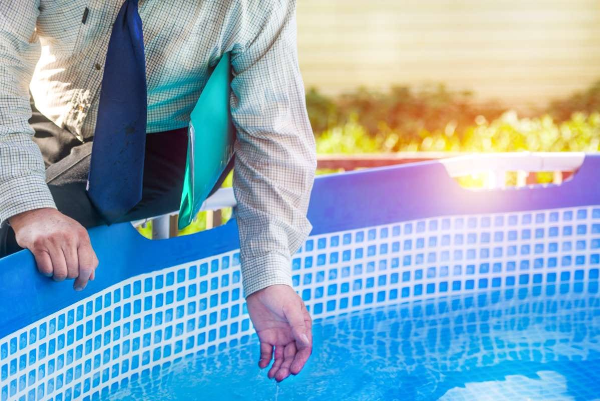 How Weather Changes Affect DIY Chemical Balancing — pool service business insights