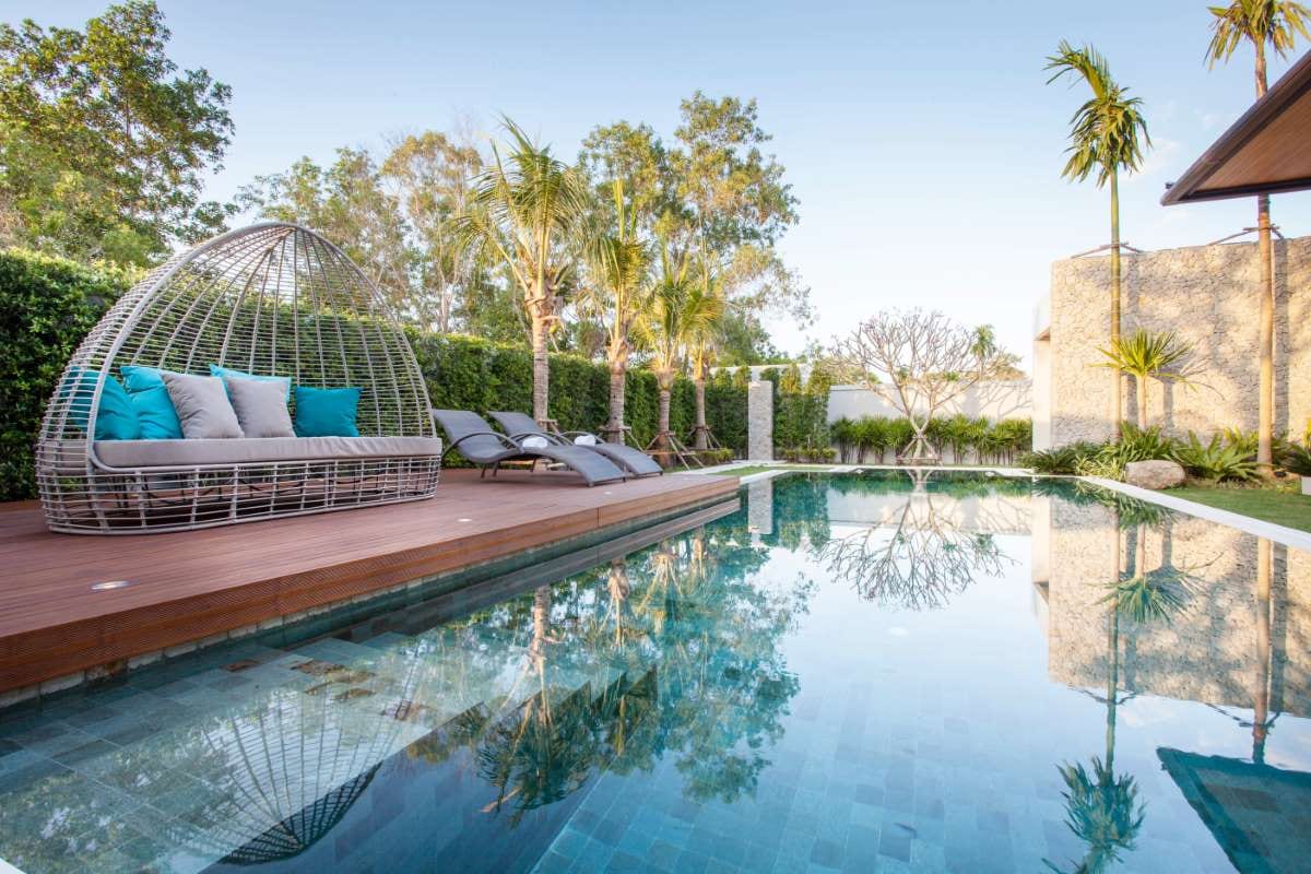 Mistakes to Avoid in Your First Year as a Pool Route Owner — pool service business insights