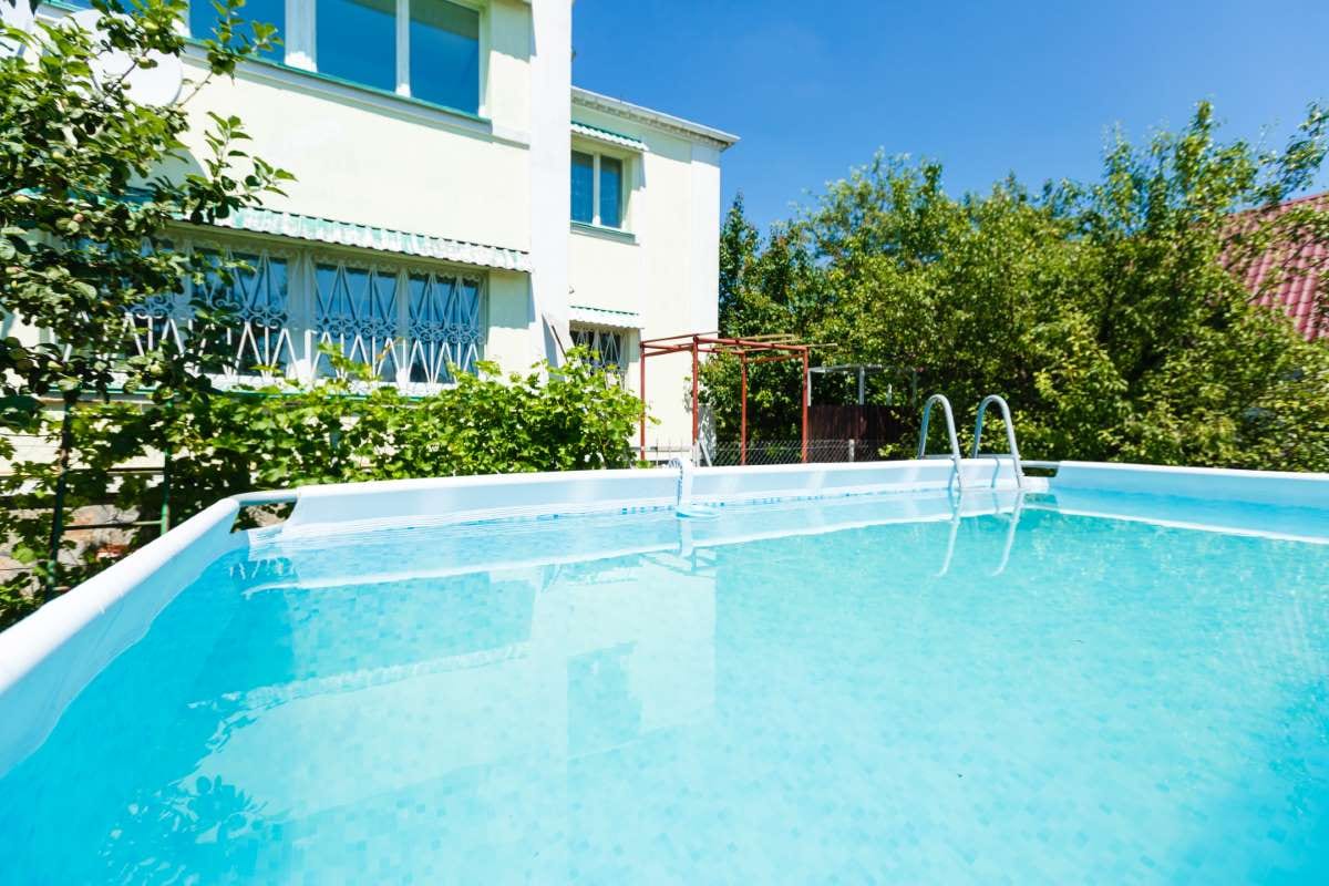 Pool Route Business: Tools and Technology — pool service business insights