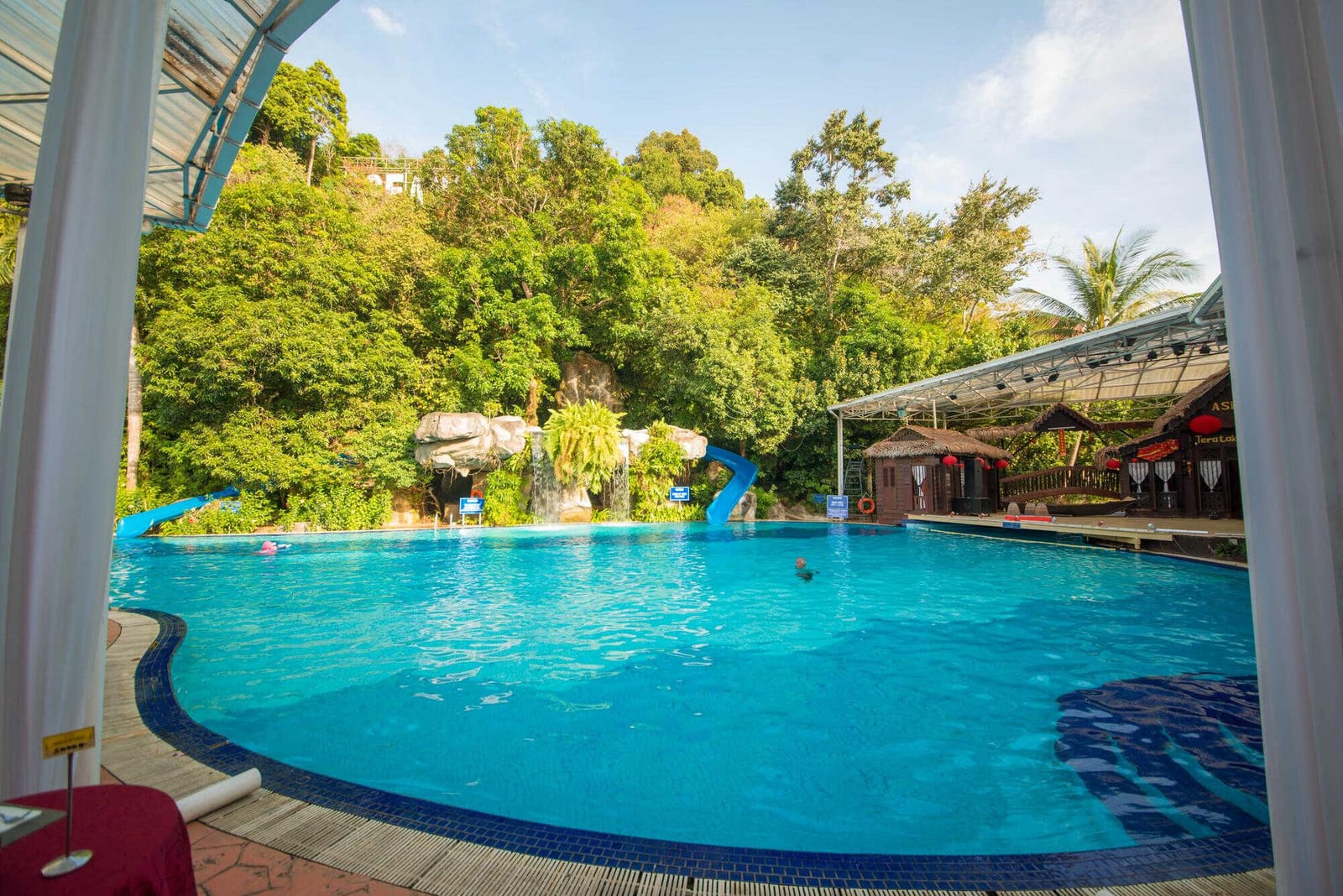Reducing Water Waste in Pool Maintenance Operations — pool service business insights