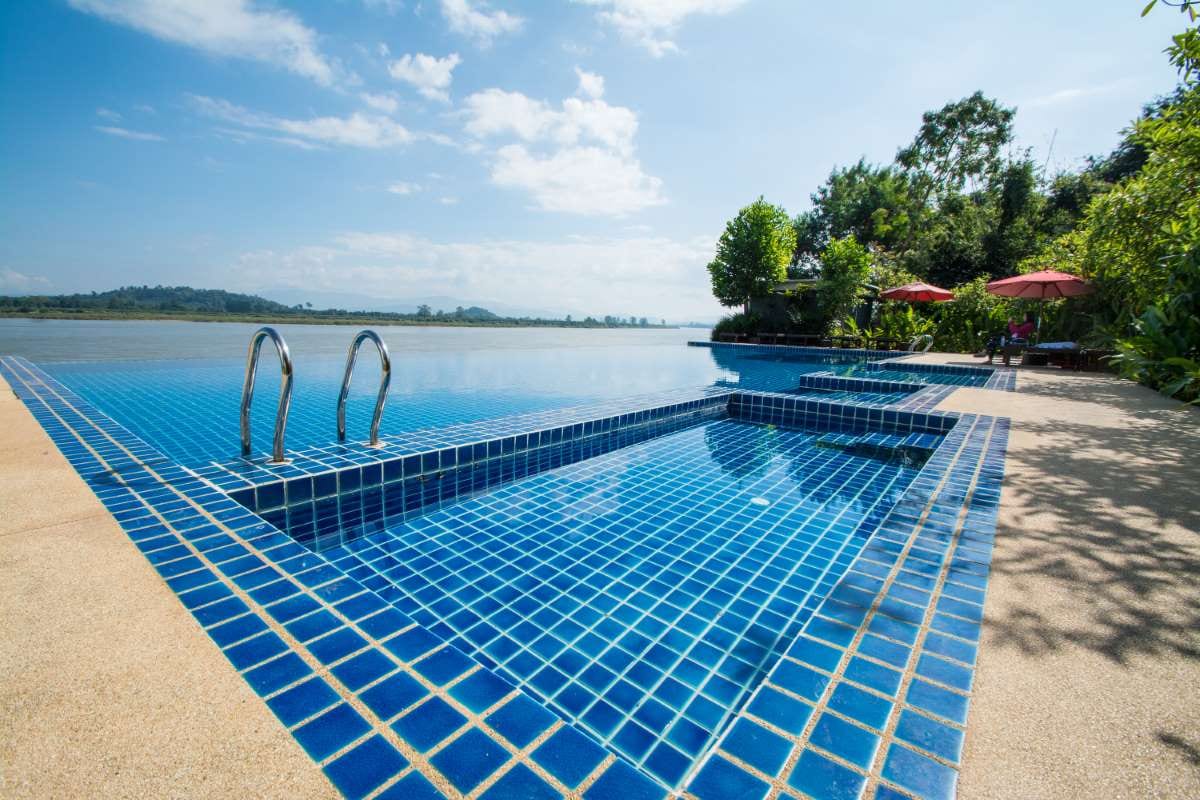 Route Growth Metrics to Track in St. Cloud, Florida — pool service business insights