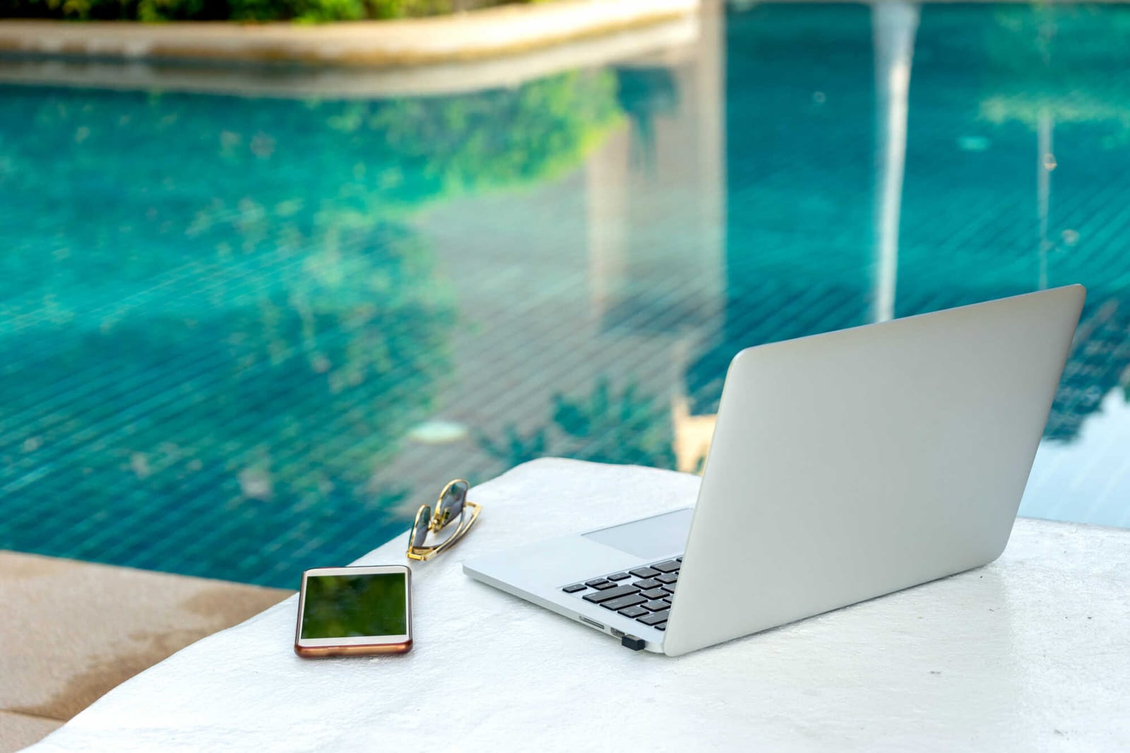 Technician Productivity in Miami: How to Build a Reliable Workflow — pool service business insights
