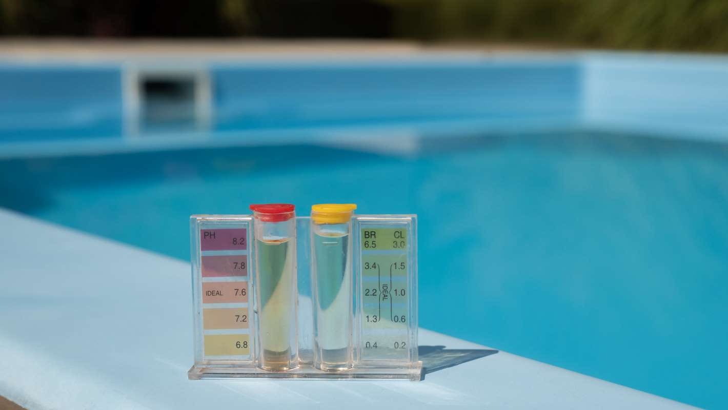 The Importance of Customer Service in Pool Maintenance — pool service business insights