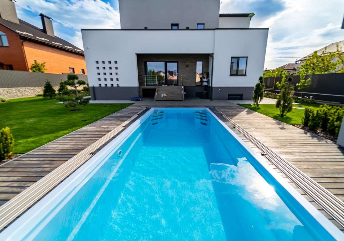 The Most Important Local Signals Google Uses for Service Businesses — pool service business insights