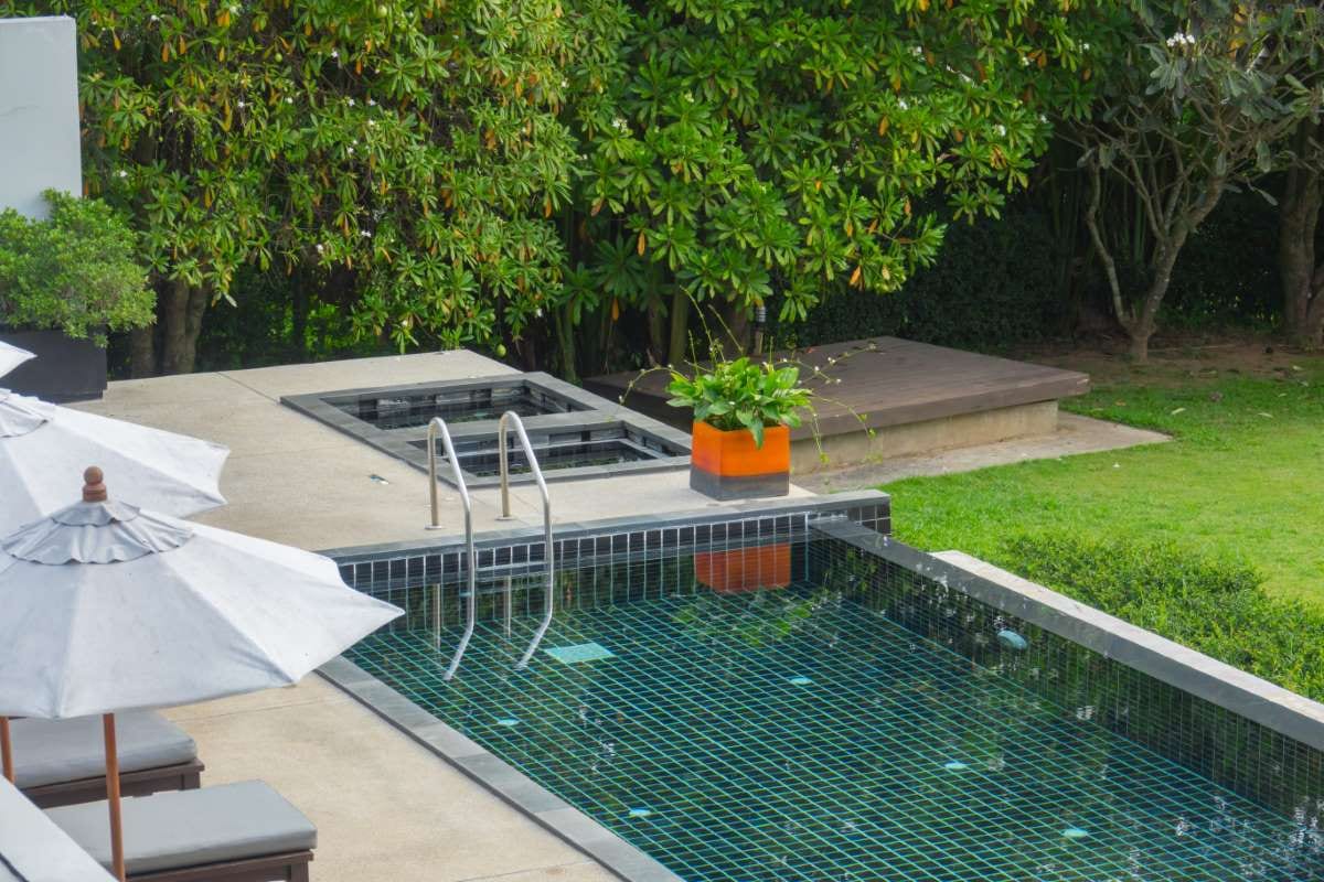 The Psychology Behind Pool Client Loyalty in Goodyear, Arizona — pool service business insights