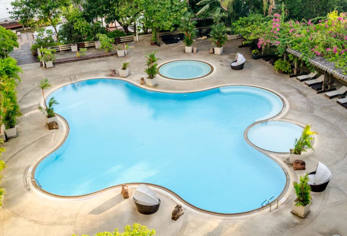 Tips for Managing Late Payments Without Burning Bridges — pool service business insights