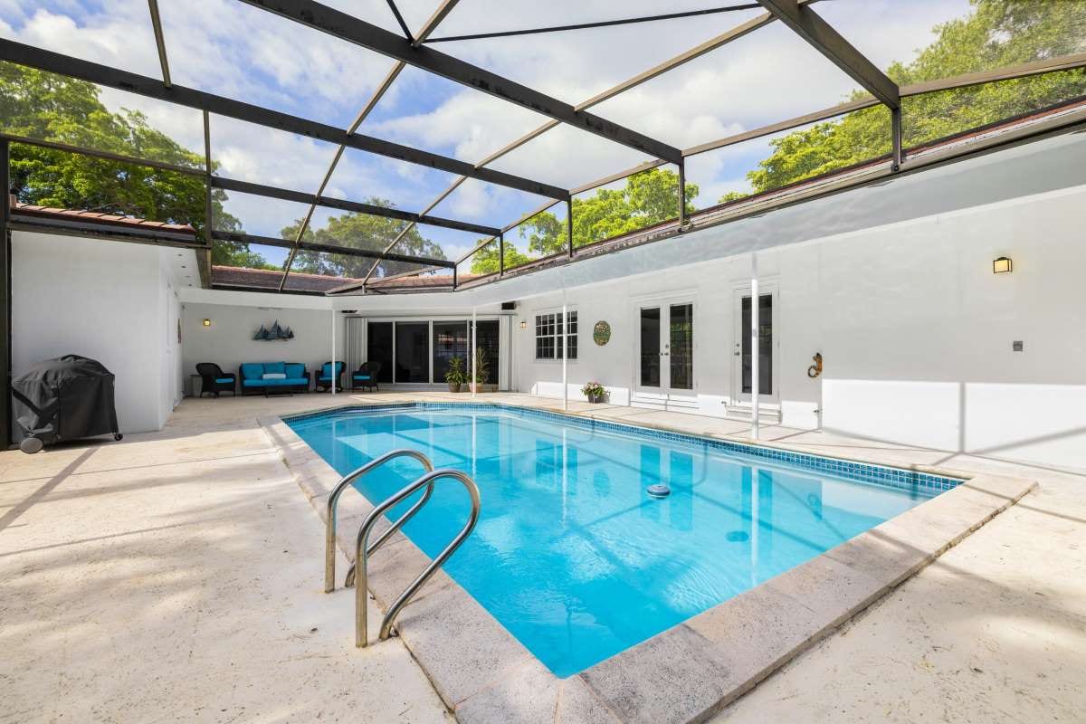 Tips for Selling Service Add-Ons in Tempe, Arizona — pool service business insights