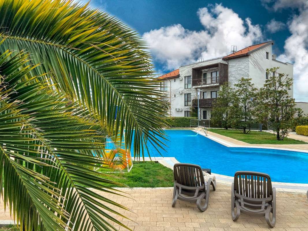 What is a Pool Service Route: Katy, FL; Dallas, FL; Santa Clarita, Los Angeles County, CA; San Mateo, San Mateo County, CA; Salinas, Monterey County, CA — pool service business insights