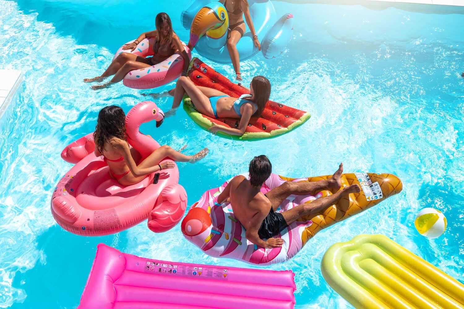 Why Neighborhood-Focused Ads Convert Better — pool service business insights